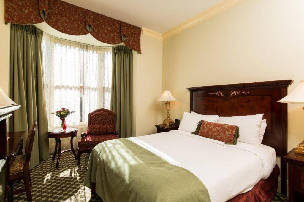 Hotel Diamond Chico Extérieur photo