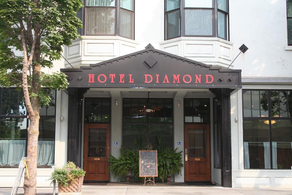Hotel Diamond Chico Extérieur photo