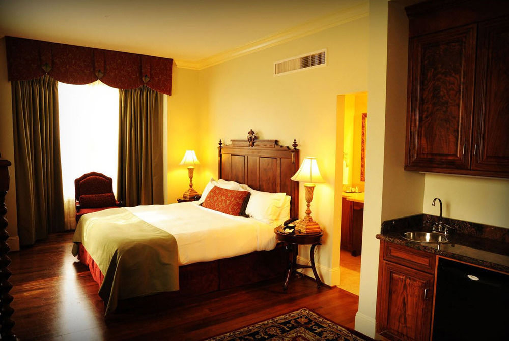 Hotel Diamond Chico Extérieur photo